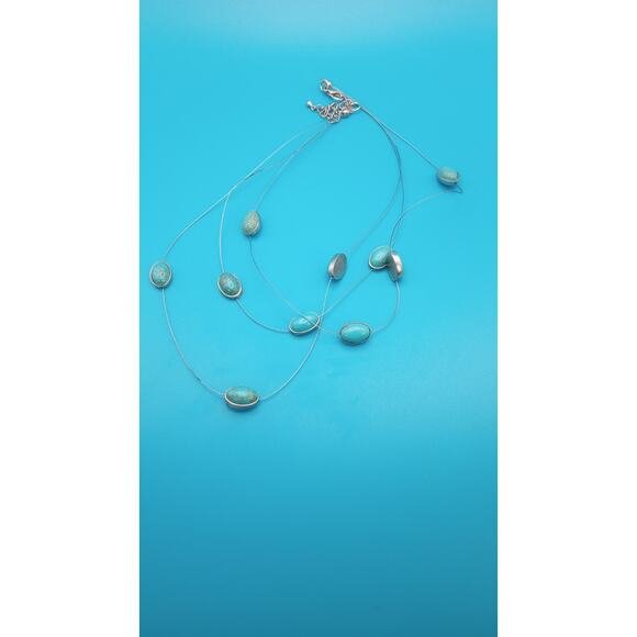 Unbranded Jewelry - Howlite Beaded Necklace Blue Silver Wired Adjustable